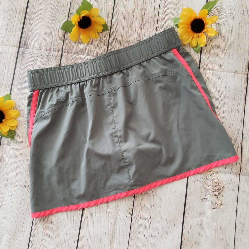 Columbia Women Omni wick Skirt Skort size S